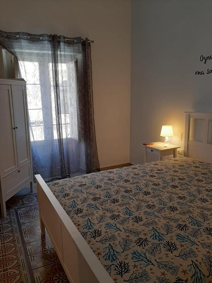 Casa Vacanze Mannina กัสเตลลัมมาเร เดล โกลโฟ ภายนอก รูปภาพ
