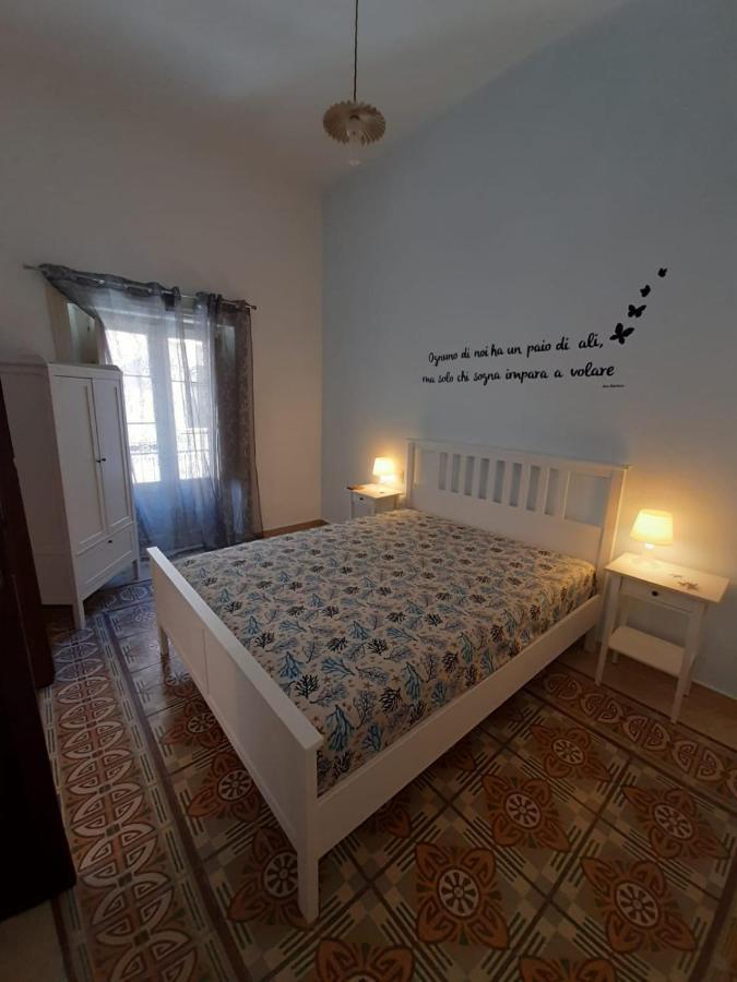 Casa Vacanze Mannina กัสเตลลัมมาเร เดล โกลโฟ ภายนอก รูปภาพ