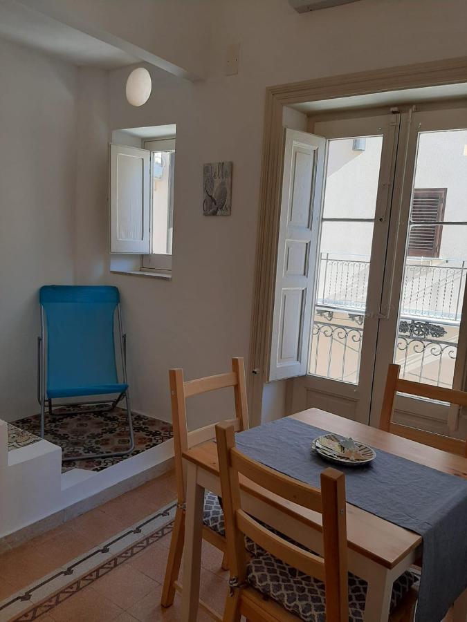 Casa Vacanze Mannina กัสเตลลัมมาเร เดล โกลโฟ ภายนอก รูปภาพ